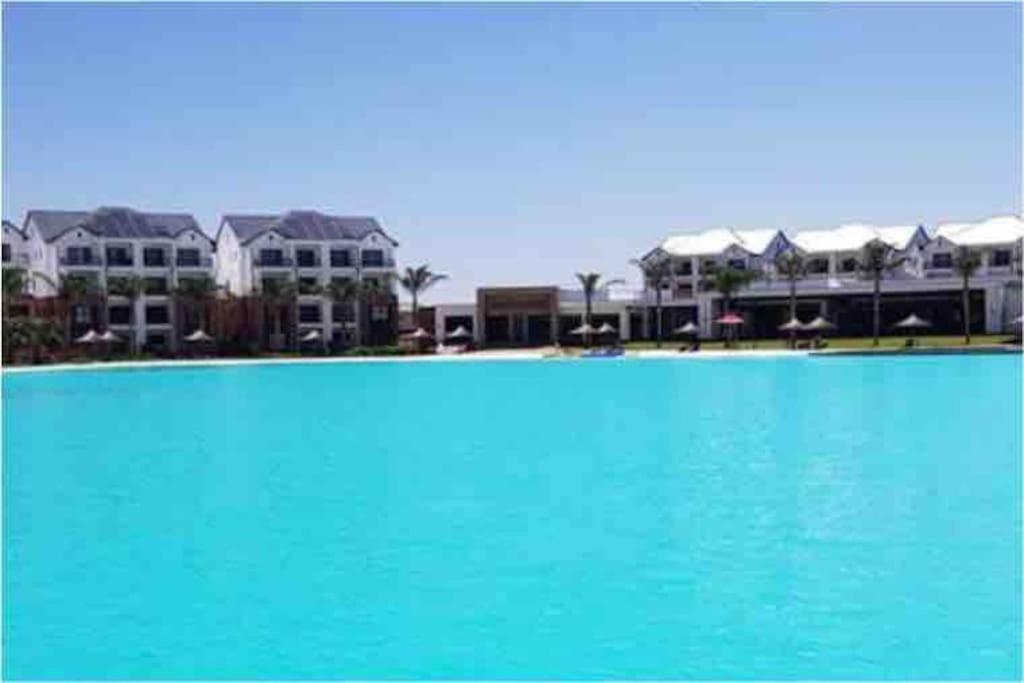 Lagoon Facing Apartment Midrand Kültér fotó